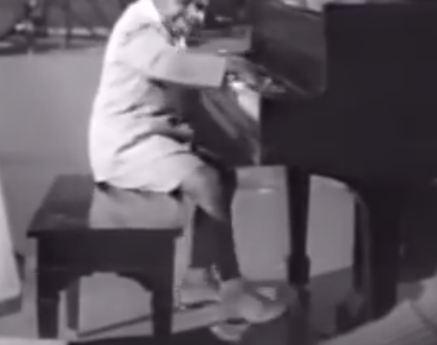 sugar chile robinson- numbers boogie 1951. learn to play the piano. https://a2internet.net/sugar-chile-robinson-numbers-boogi/ #learntoplaythepiano #pianoplaying